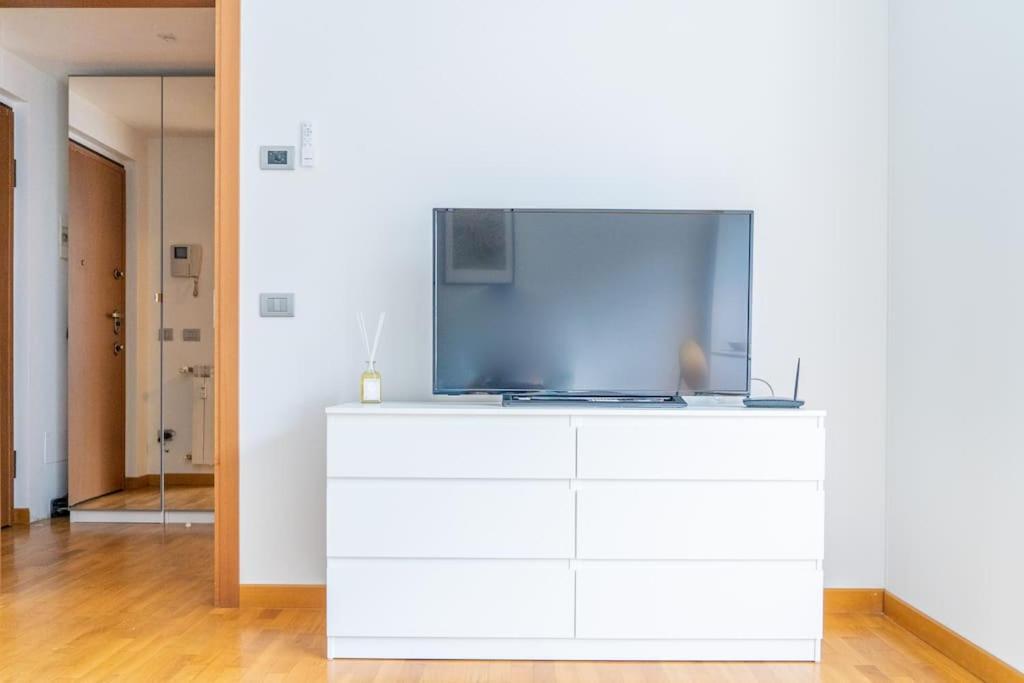 La Casa Di Claudio Incantevole Suite In Centro Como Dış mekan fotoğraf